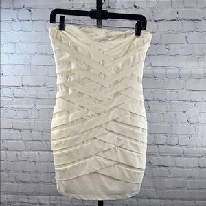 👗 🤍 Nikibiki White Bandage Mini Dress – Size M